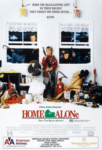 Один дома (1990, США) - трогательная безбашенная рождественская комедия: ставший жертвой горе-воришек у себя дома под Рождество ребёнок