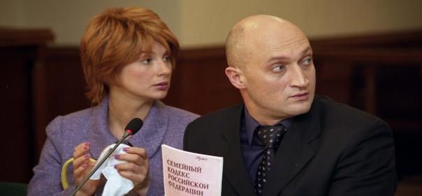 Киносборник комедий №9: Российские комедии: Любовь-морковь (2006)